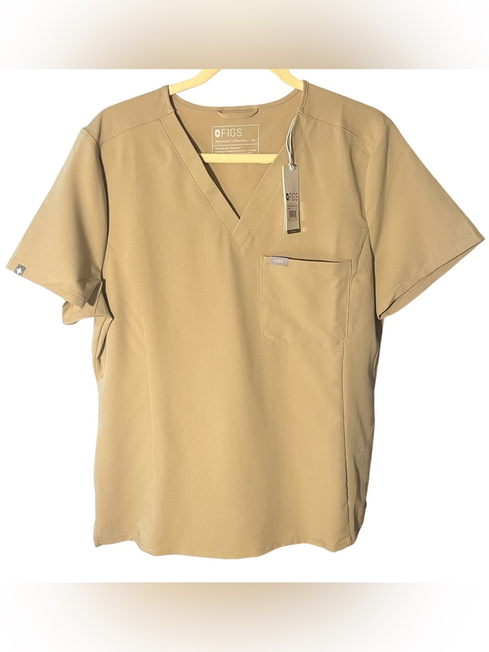 ๐FIGS Catarina Slim One-Pocket Scrub Top. Color-Sandstone Size XL NWT